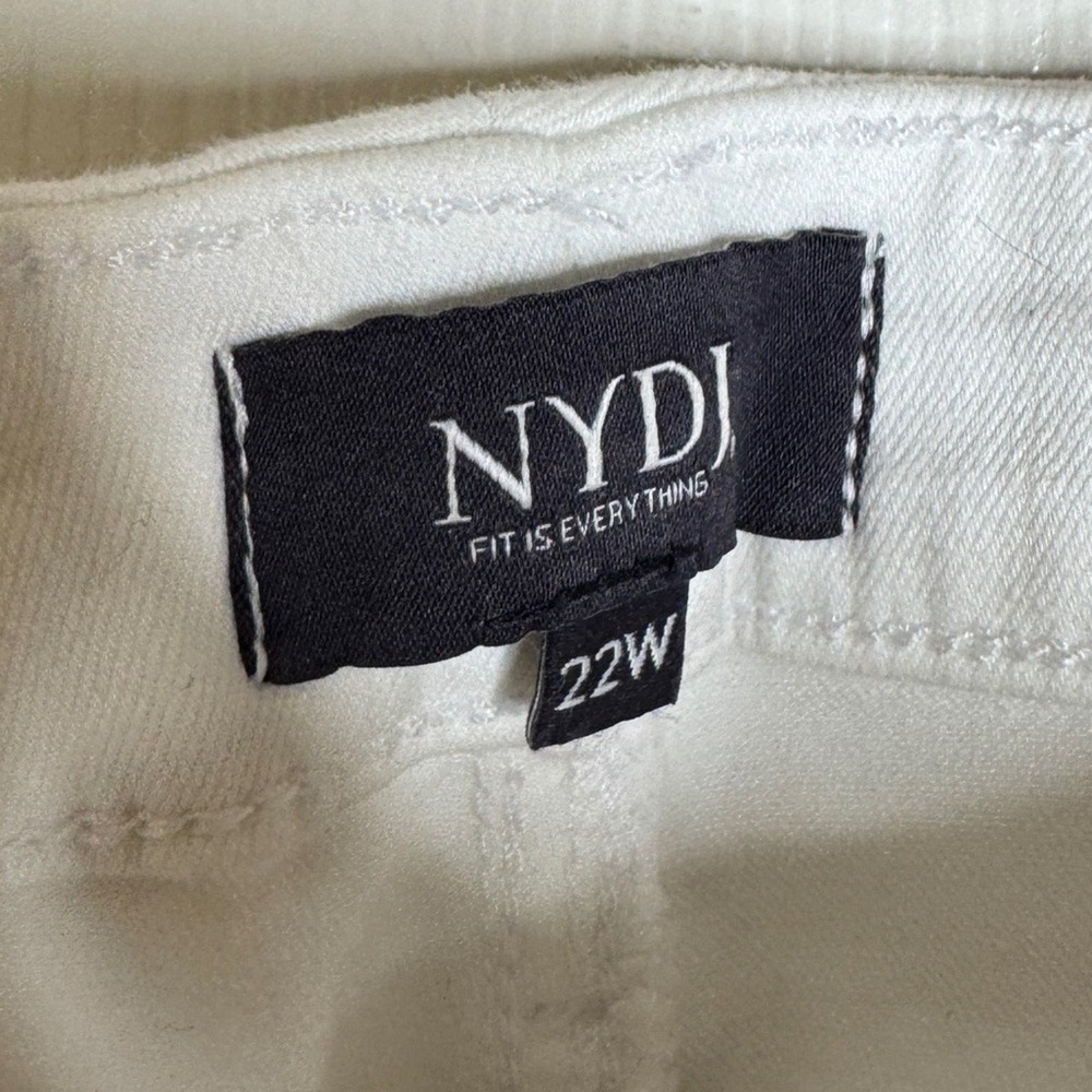 Not Your Daughters Jeans NYDJ Sheri Slim Ankle Jeans Side Slits Optic White 22W - Picture 9 of 13
